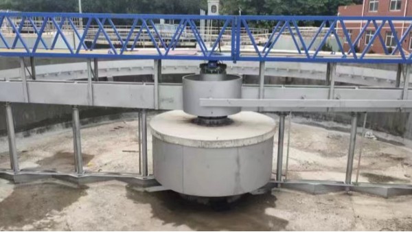 ZZBG型周邊（biān）傳動半橋式刮（guā）泥機為什麽能讓消費者眼前一亮？