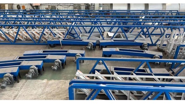 江蘇（sū）襄綠環保刮泥機淨化您的汙水